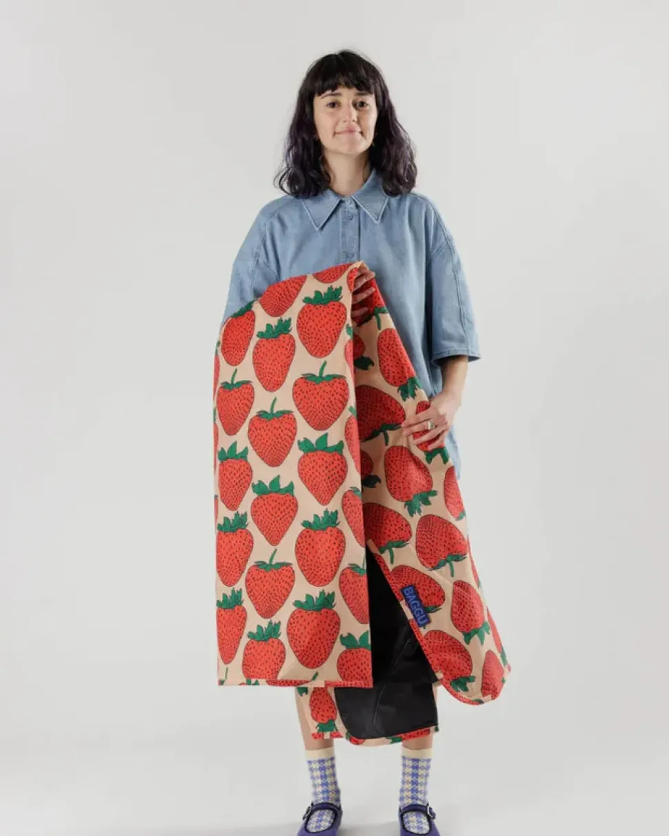 Baggu Picnic Blanket - Strawberry