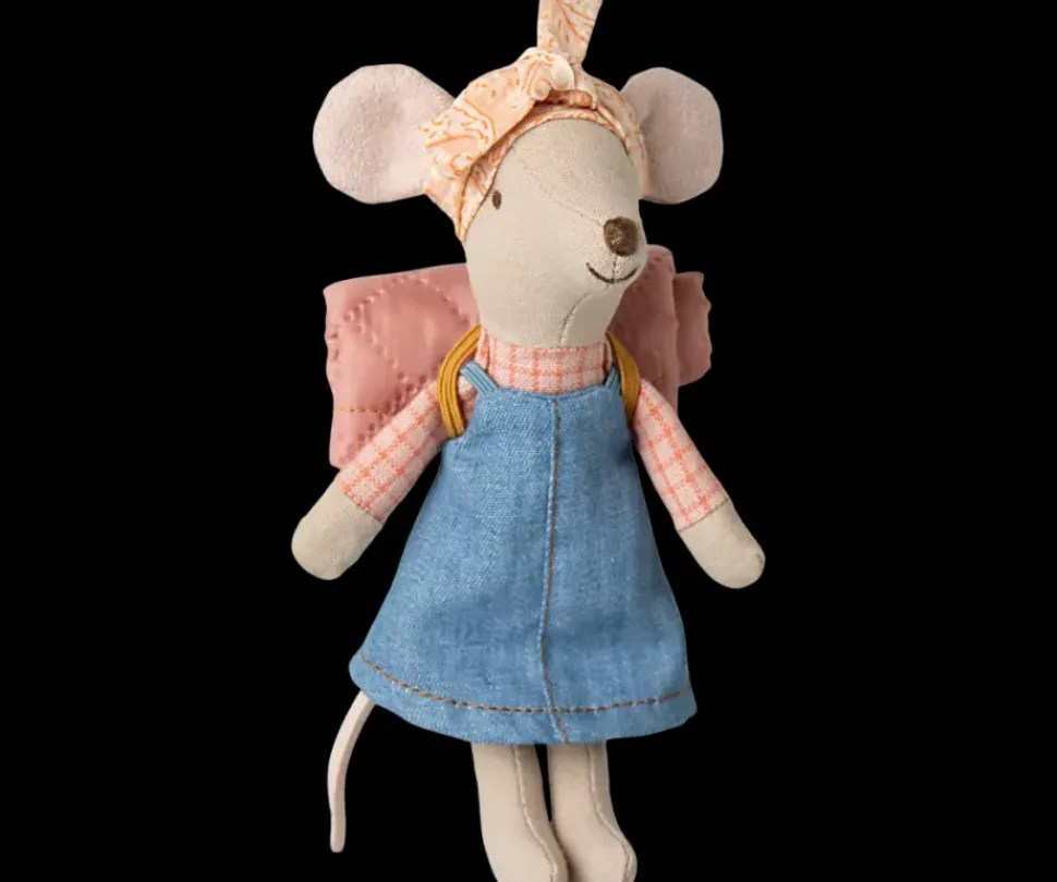 Hiking Mouse - Big Sister